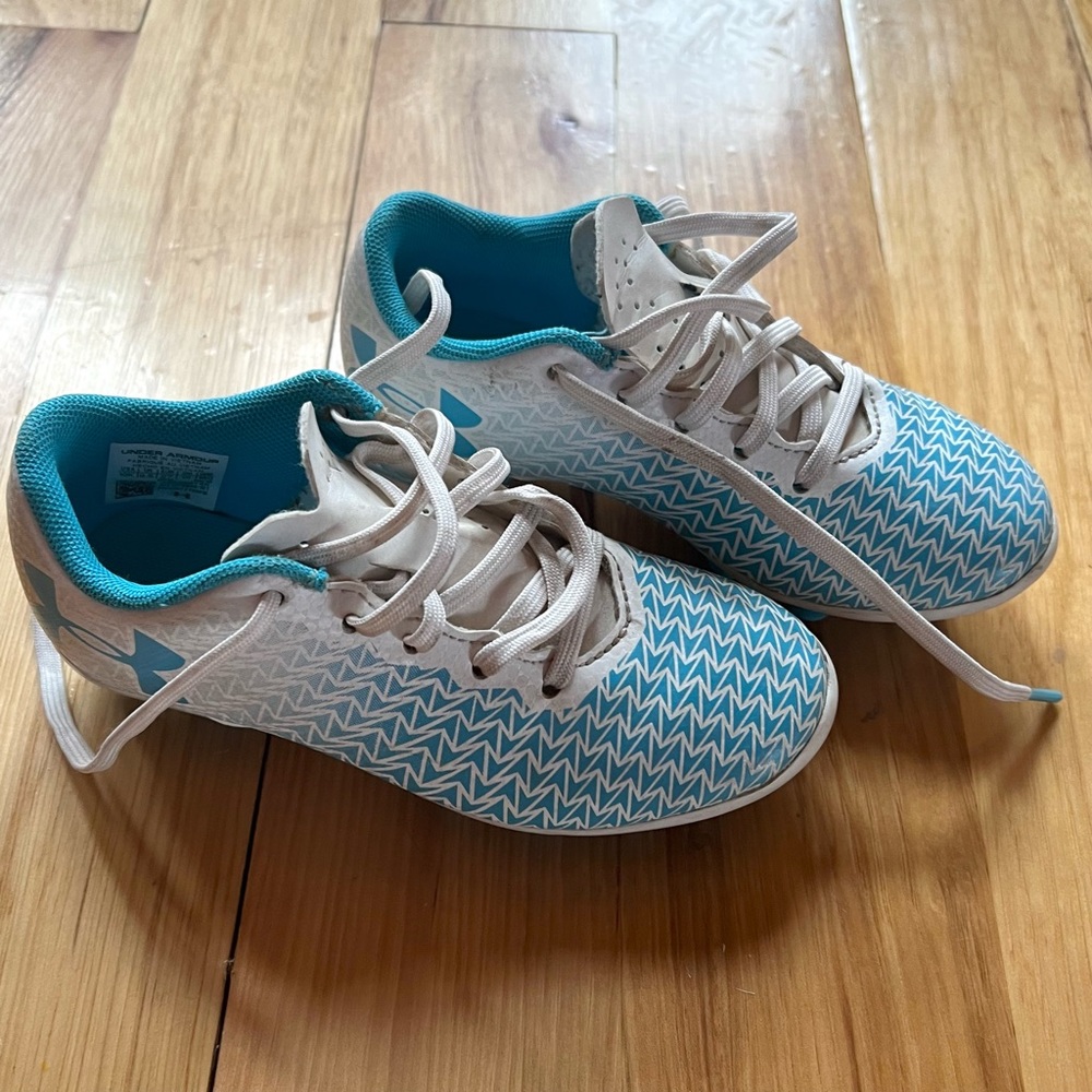Under armour kids cleats 10